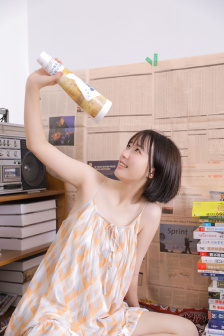 小婷又软又嫩又紧水又多的视频